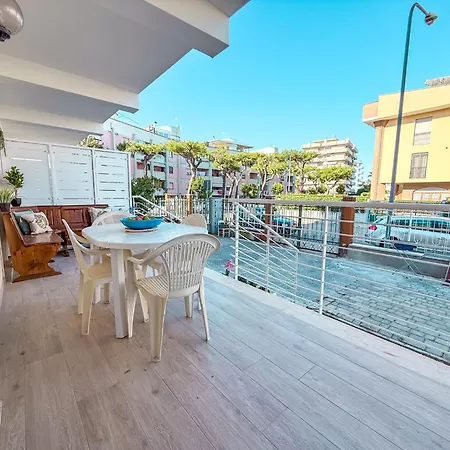 Helsinki Apartment, A 2 Passi Dal Mare Rif A574 *