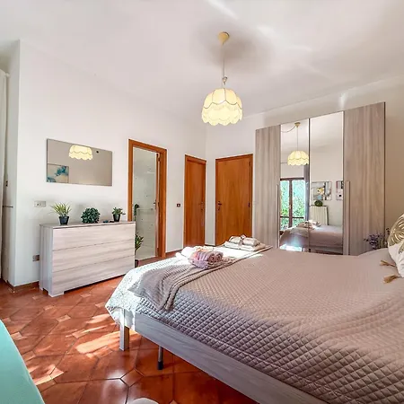 Helsinki Apartment, A 2 Passi Dal Mare Rif A574 * Porto d'Ascoli