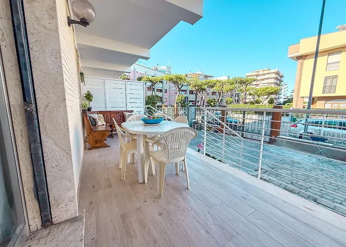 Helsinki Apartment, A 2 Passi Dal Mare Rif A574 Apartment *